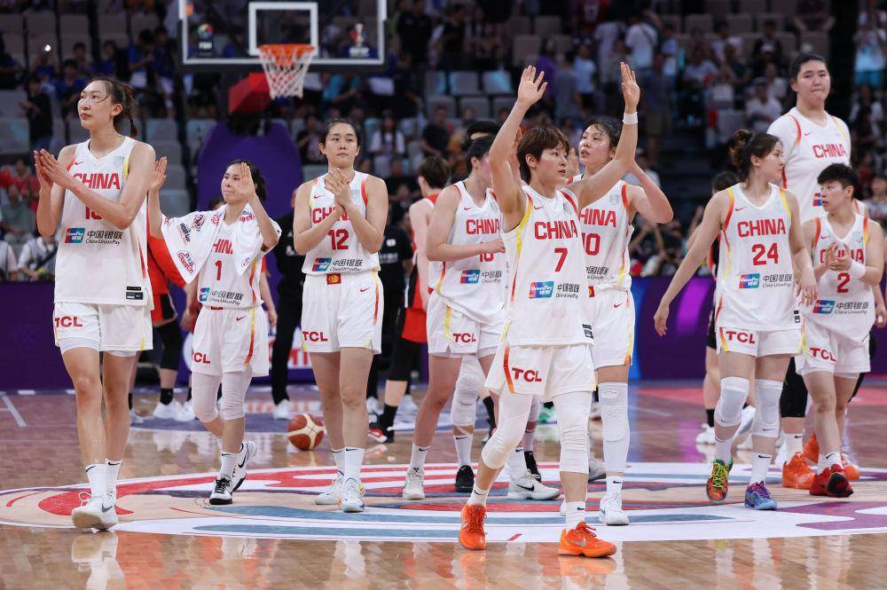 爱游戏体育-Karsa在日本队比赛中领先优势明显,战术调整引发热议!比赛高潮迭起的简单介绍