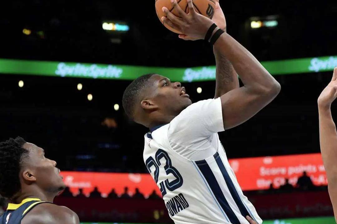 爱游戏体育-NBA总决赛倒计时，孟菲斯灰熊窗口期迎来里程碑，细节引发关注，气氛紧张，年轻球员得到机会(勇士vs灰熊全场回放免费观看)